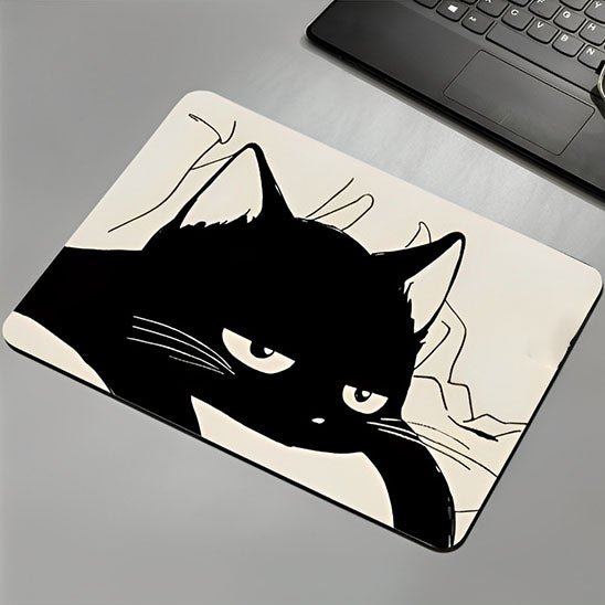 tapis de souris chat couche